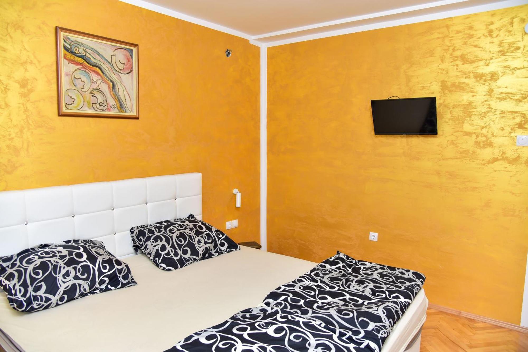 Goldi Apartman Banja Luka Exterior photo